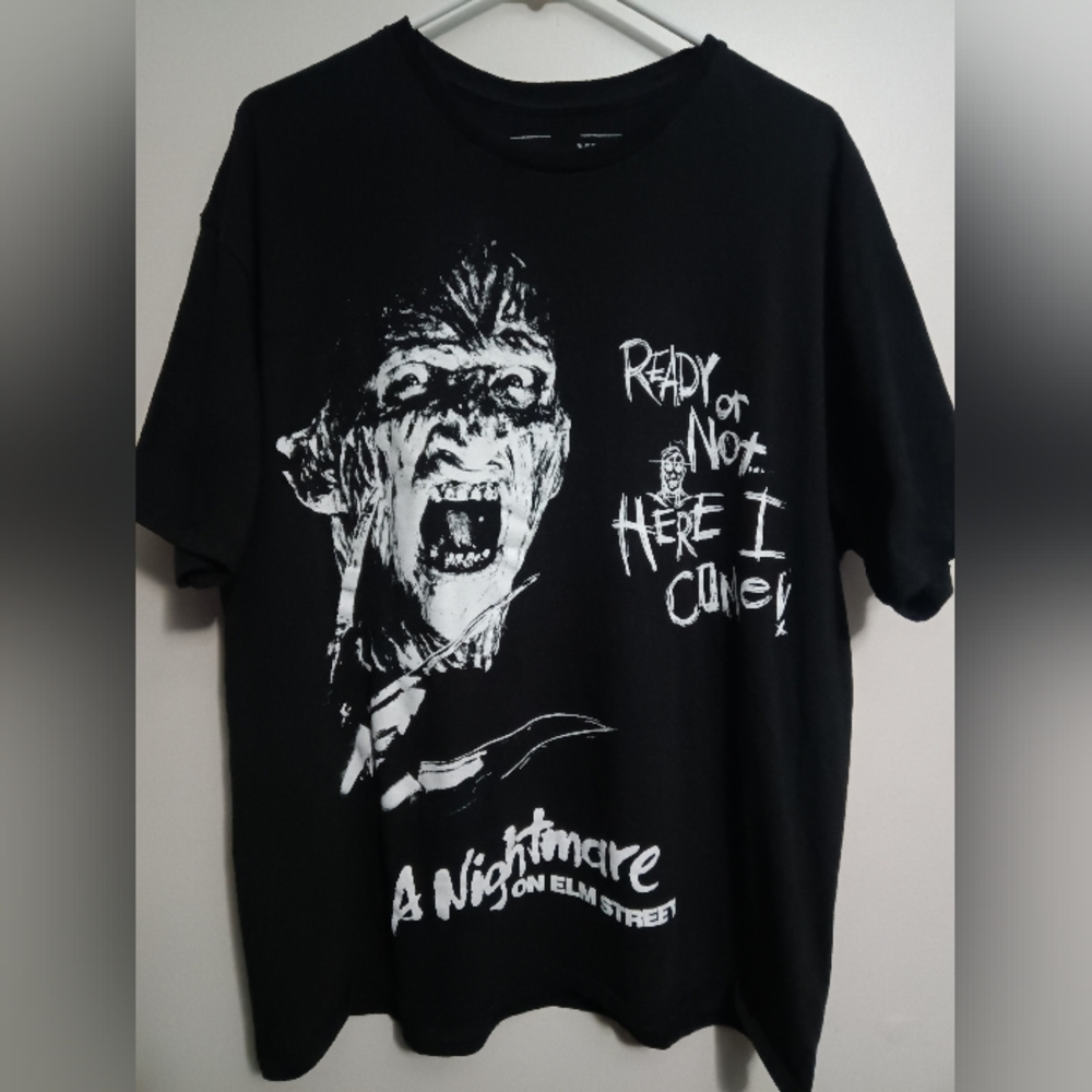 A Nightmare on Elm Street XL T Shirt